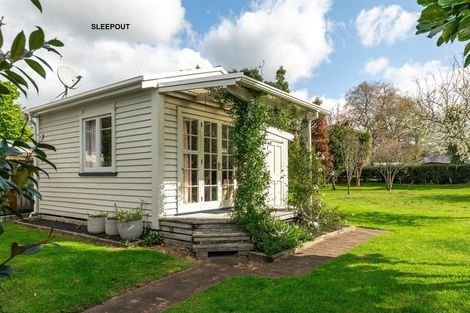 Photo of property in 4 Crossley Street, Katikati, 3129