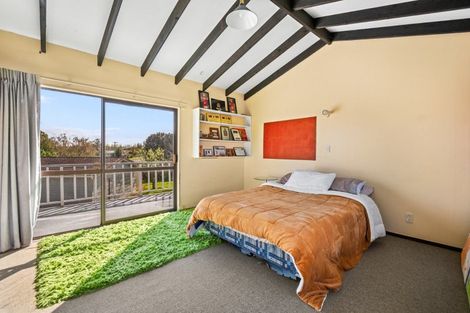 Photo of property in 35- 37 Tokomaru Road, Tokomaru, Palmerston North, 4474