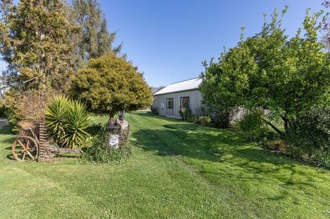 Photo of property in 2966 State Highway 2, Waipukurau, 4281