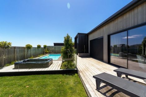 Photo of property in 46 Rangitahi Road, Raglan, 3225