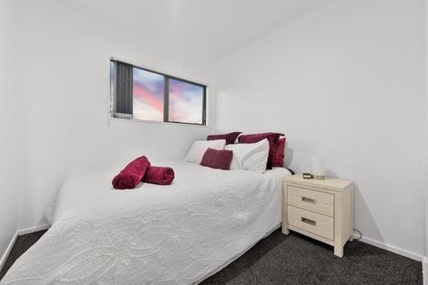 Photo of property in 6 Brunswick Rise, Mangere, Auckland, 2022