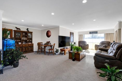 Photo of property in 37 Warwick Road, Stratford, 4332