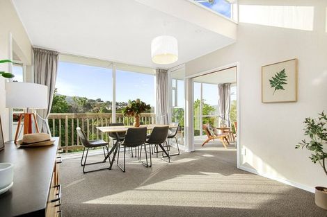 Photo of property in 1a Woodstock Terrace, Tawa, Wellington, 5028