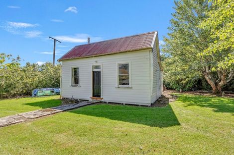 Photo of property in 25 Scotswood Street, Waikaia, 9778