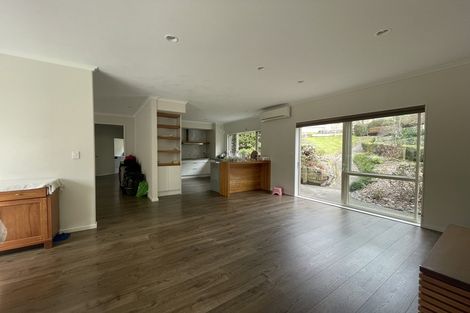 Photo of property in 12 Oakford Park Crescent, Greenhithe, Auckland, 0632