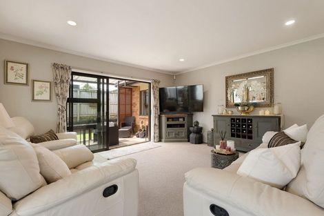 Photo of property in 4 Gina Way, Welcome Bay, Tauranga, 3112