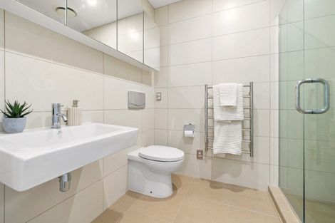 Photo of property in Maison Apartments, 107/16 Huron Street, Takapuna, Auckland, 0622