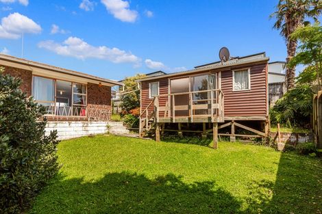 Photo of property in 4173 Great North Road, Glen Eden, Auckland, 0602