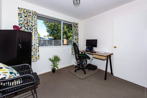 Photo of property in 1/10c Fovant Street, Russley, Christchurch, 8042