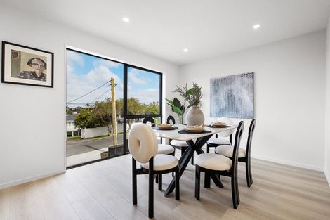 Photo of property in 12a Rewi Street, Torbay, Auckland, 0630