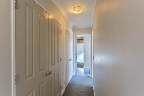 Photo of property in 6 Ian Peter Way, Otaki, 5512