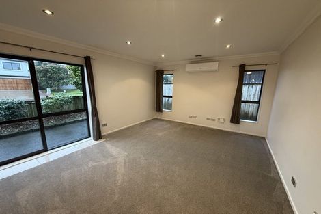 Photo of property in 30 Kestev Drive, Flat Bush, Auckland, 2016