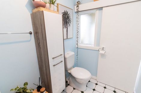 Photo of property in 15 Angus Avenue, Berhampore, Wellington, 6023