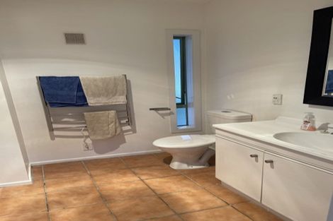 Photo of property in 1/4 Richards Avenue, Forrest Hill, Auckland, 0620