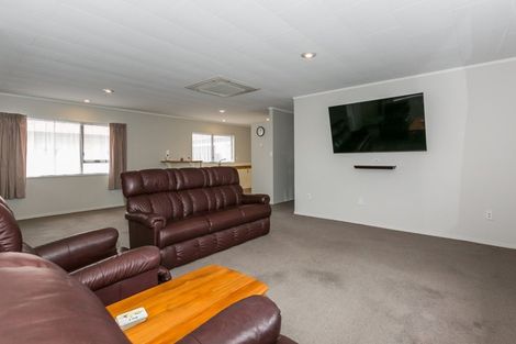 Photo of property in 3/66 Church Road, Taradale, Napier, 4112