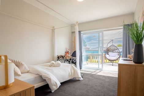 Photo of property in 5 Silverwood Place, Hornby, Christchurch, 8042