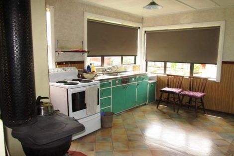 Photo of property in 2 Shearman Street, Reefton, 7830