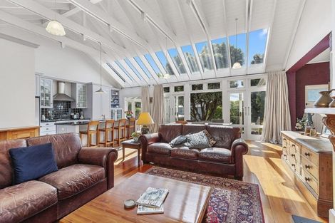 Photo of property in 16 Mallam Street, Karori, Wellington, 6012
