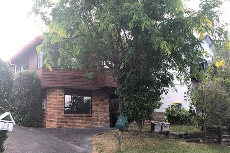 Photo of property in 1/14 Clematis Avenue, Murrays Bay, Auckland, 0630