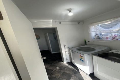 Photo of property in 9-11 Thimble Lane, Whitby, Porirua, 5024