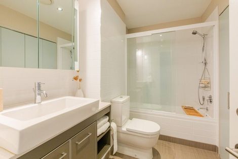 Photo of property in 510/7 Humber Street, Pandora, Napier, 4110