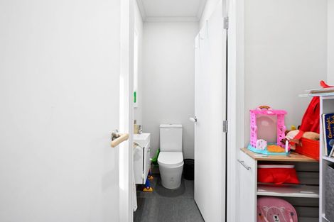 Photo of property in 2u4 Rosalind Street, Deanwell, Hamilton, 3206