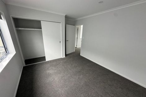 Photo of property in 35 Royston Street, Rosehill, Papakura, 2113