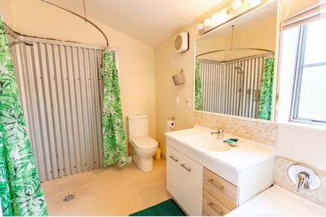 Photo of property in 11b Frimley Terrace, Waikanae Beach, Waikanae, 5036