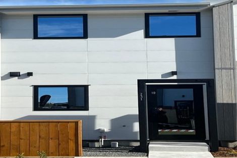 Photo of property in 10/231u Marine Parade, Seatoun, Wellington, 6022