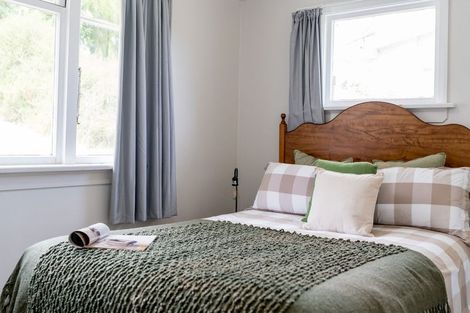 Photo of property in 489 Kaikorai Valley Road, Bradford, Dunedin, 9011