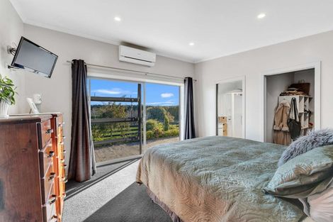 Photo of property in 351 Henwood Road, Hillsborough, New Plymouth, 4372