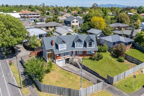Photo of property in 1121 Heaphy Terrace, Fairfield, Hamilton, 3214