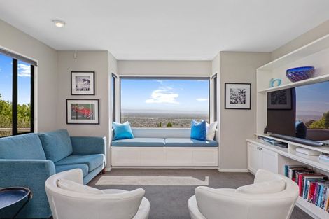 Photo of property in 3 Allom Lane, Cashmere, Christchurch, 8022