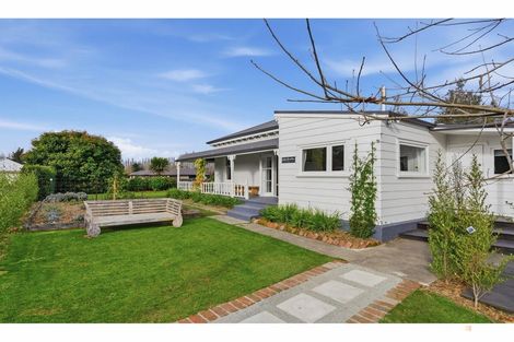 Photo of property in 260 Talbot Street, Geraldine, 7930