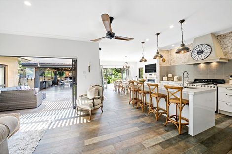 Photo of property in 121 Access Road, Kumeu, 0891