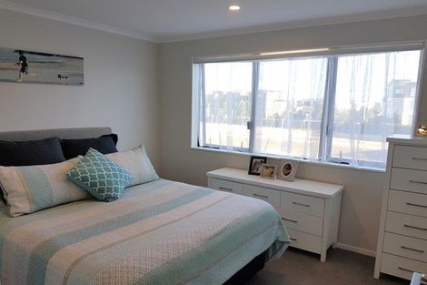 Photo of property in 21 Kanuka Road, Hobsonville, Auckland, 0616