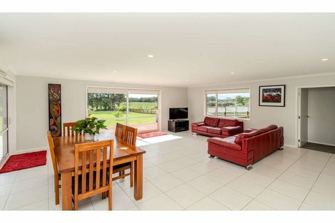 Photo of property in 27 Awhitu Road, Kerikeri, 0230