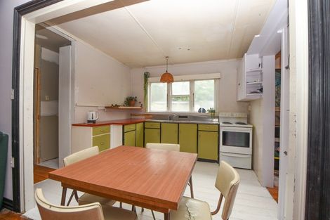 Photo of property in 6 Nobel Street, Carterton, 5713