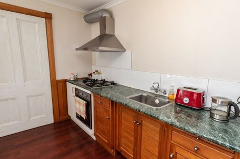 Photo of property in 117 Severn Street, Island Bay, Wellington, 6023