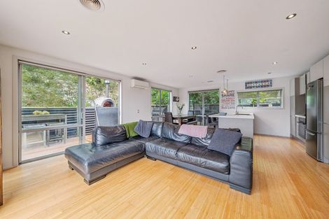 Photo of property in 12 Otonga Heights, Maungaraki, Lower Hutt, 5010