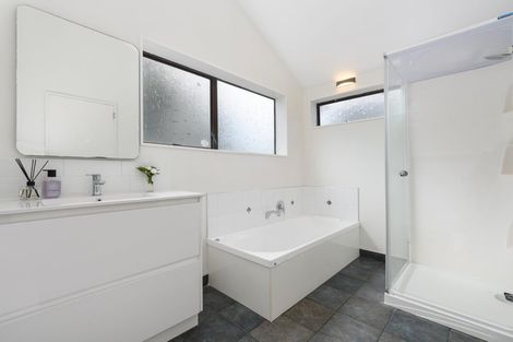 Photo of property in 180b Bellevue Road, Bellevue, Tauranga, 3110