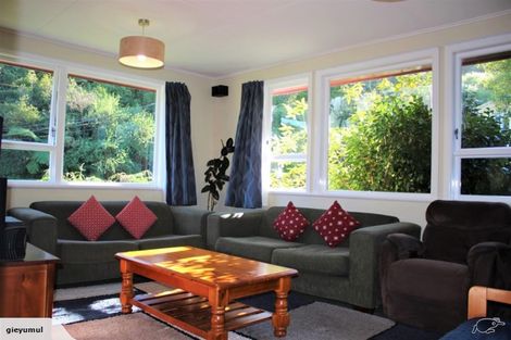 Photo of property in 6 Tobruk Street, Karori, Wellington, 6012
