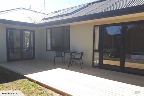 Photo of property in 8a Kenwyn Avenue, St Albans, Christchurch, 8052