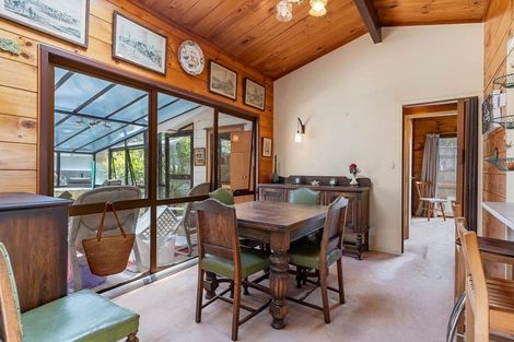 Photo of property in 284 Beach Road, Campbells Bay, Auckland, 0630