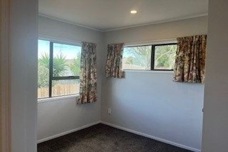 Photo of property in 40c/1 West Coast Road, Glen Eden, Auckland, 0602