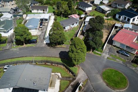 Photo of property in 32 Chantelle Place, Papatoetoe, Auckland, 2025