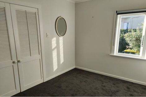 Photo of property in 78 Seaview Road, Paraparaumu Beach, Paraparaumu, 5032