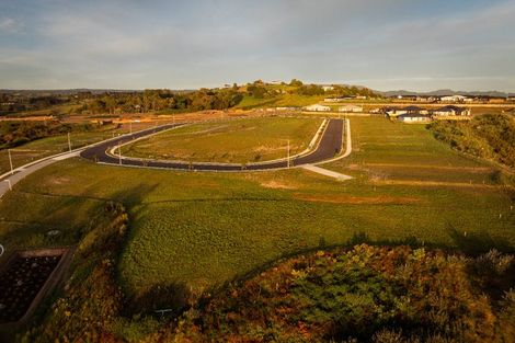 Photo of property in 28 Triplefin Avenue, Omokoroa, 3114
