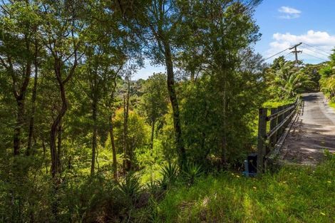 Photo of property in 38 Seaview Road, Castor Bay, Auckland, 0620