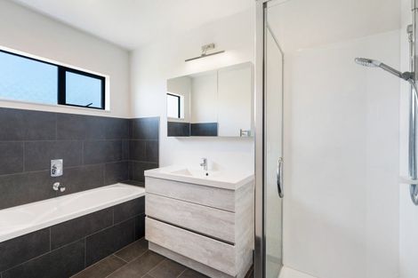 Photo of property in 9 Wheriko Avenue, Glenbrook, 2681